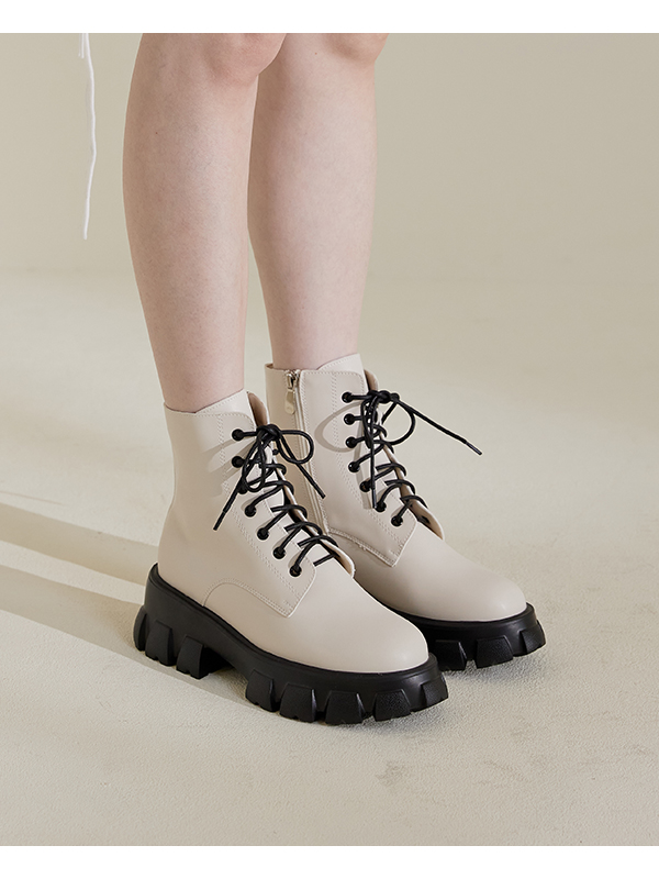 Lace-up Chunky Boots Vanilla