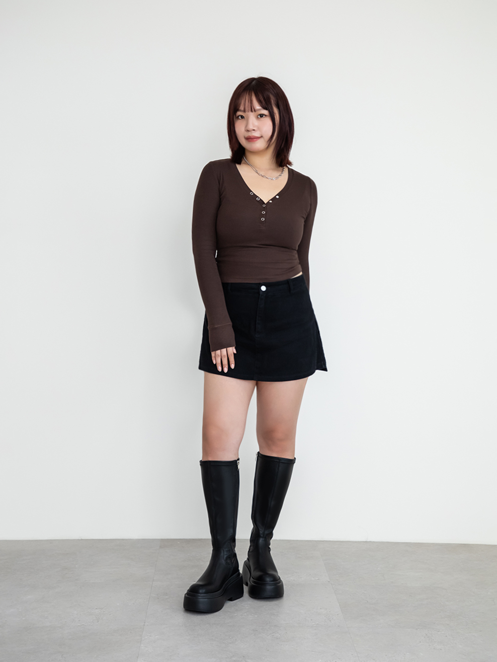 【加寬筒圍】時髦大長腿加厚底長靴 黑色