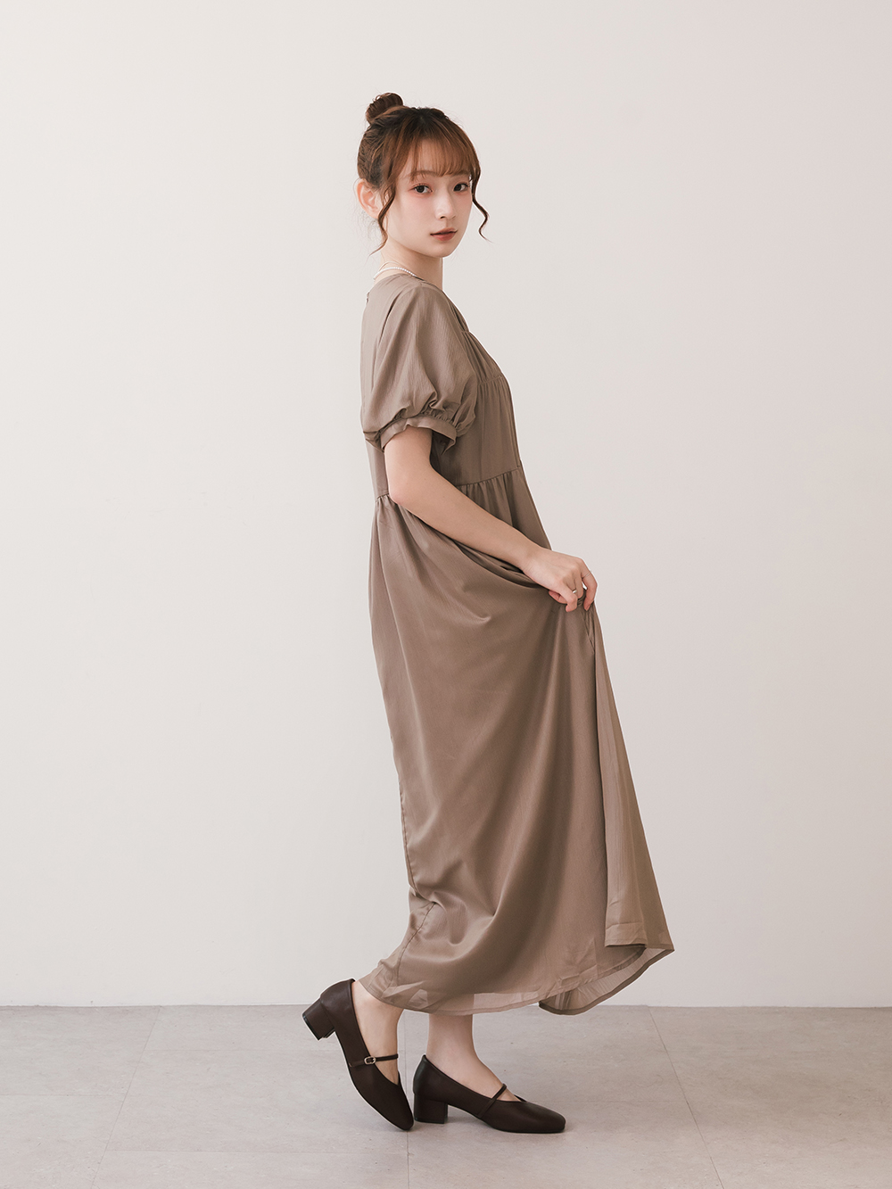 典雅少女V口低跟瑪莉珍鞋 咖