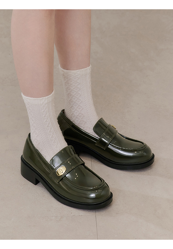 Gold Buckle Round-Toe Loafers Green