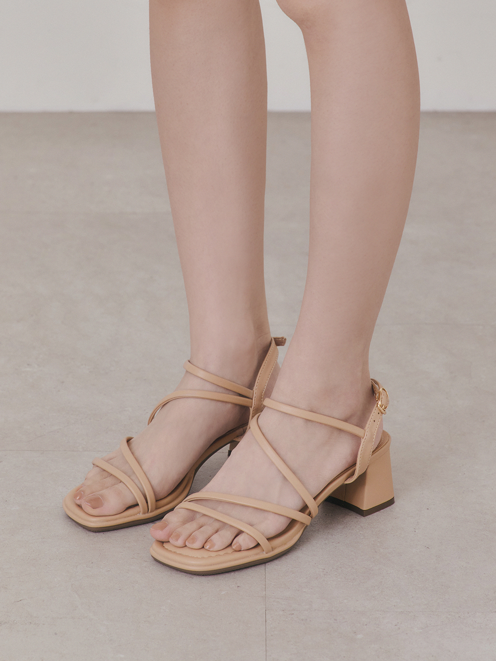 彩虹泡泡糖．泡芙軟墊細帶高跟涼鞋 奶茶杏