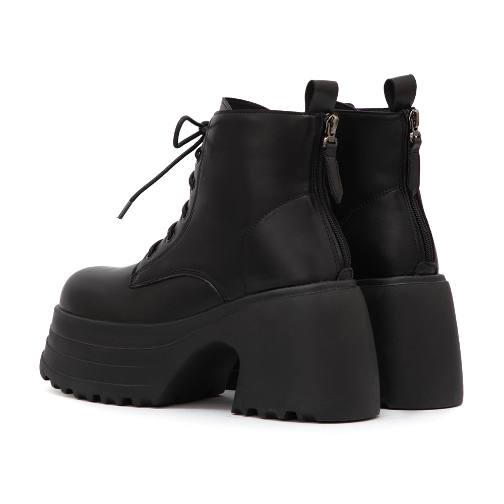 舞力全開增高加厚底綁帶短靴 黑色