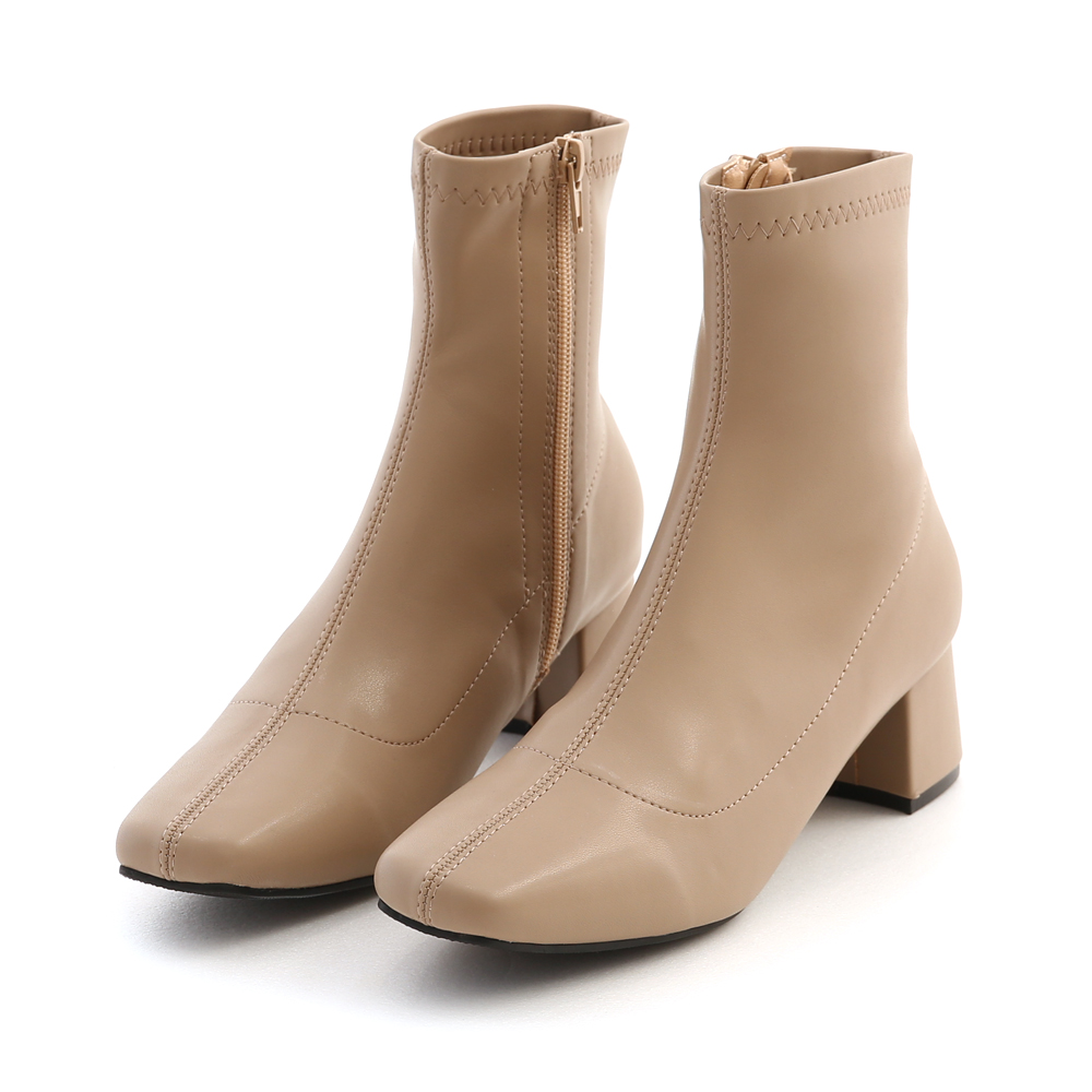 秋冬定番．素面合腿中跟方頭襪靴 奶茶杏