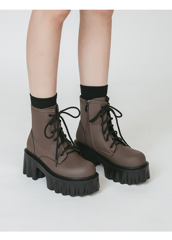 Zig-Zag Chunky Platform Lace-Up Boots Brown