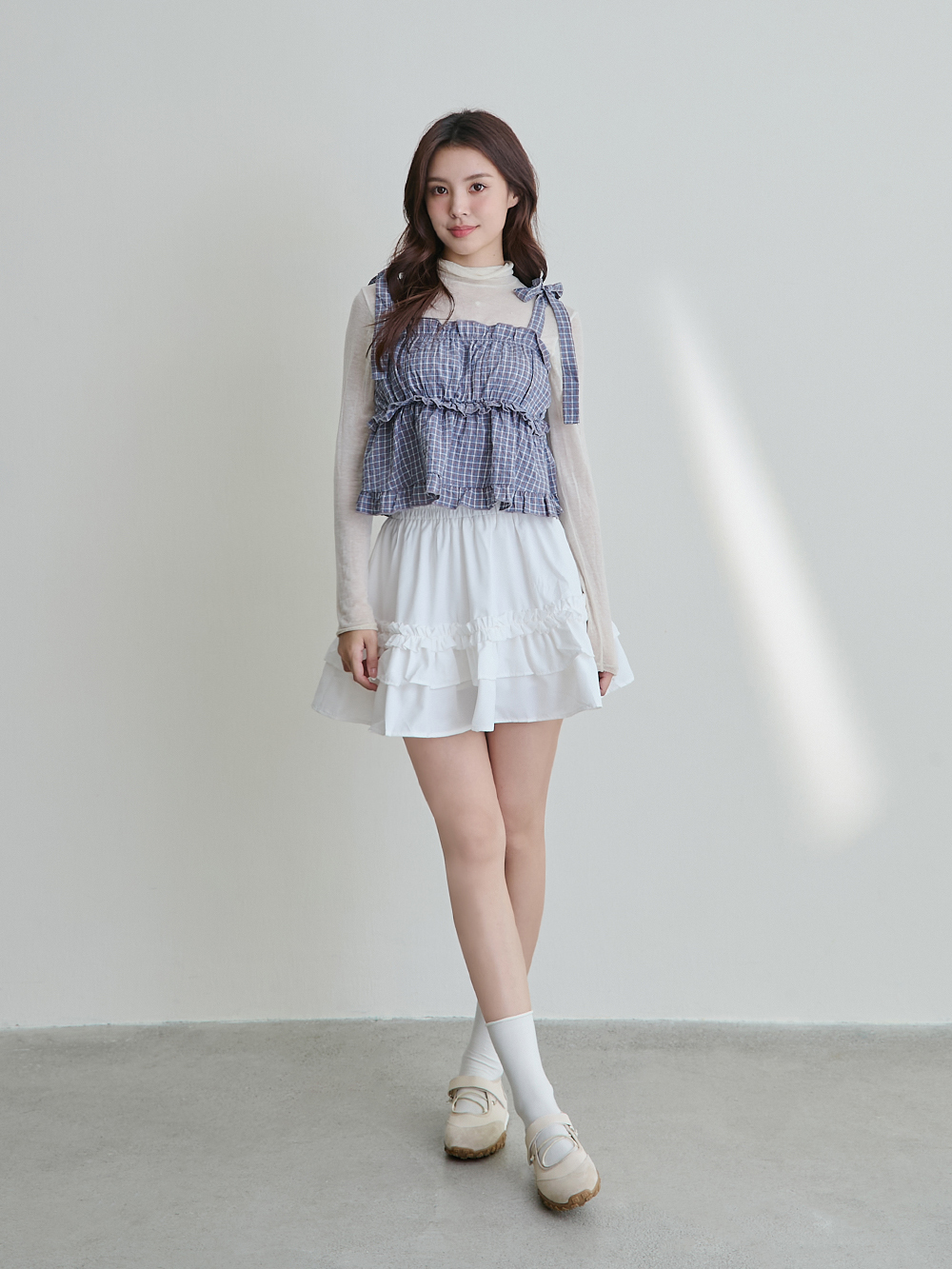 好穿趨勢交叉帶機能瑪莉珍鞋 米色