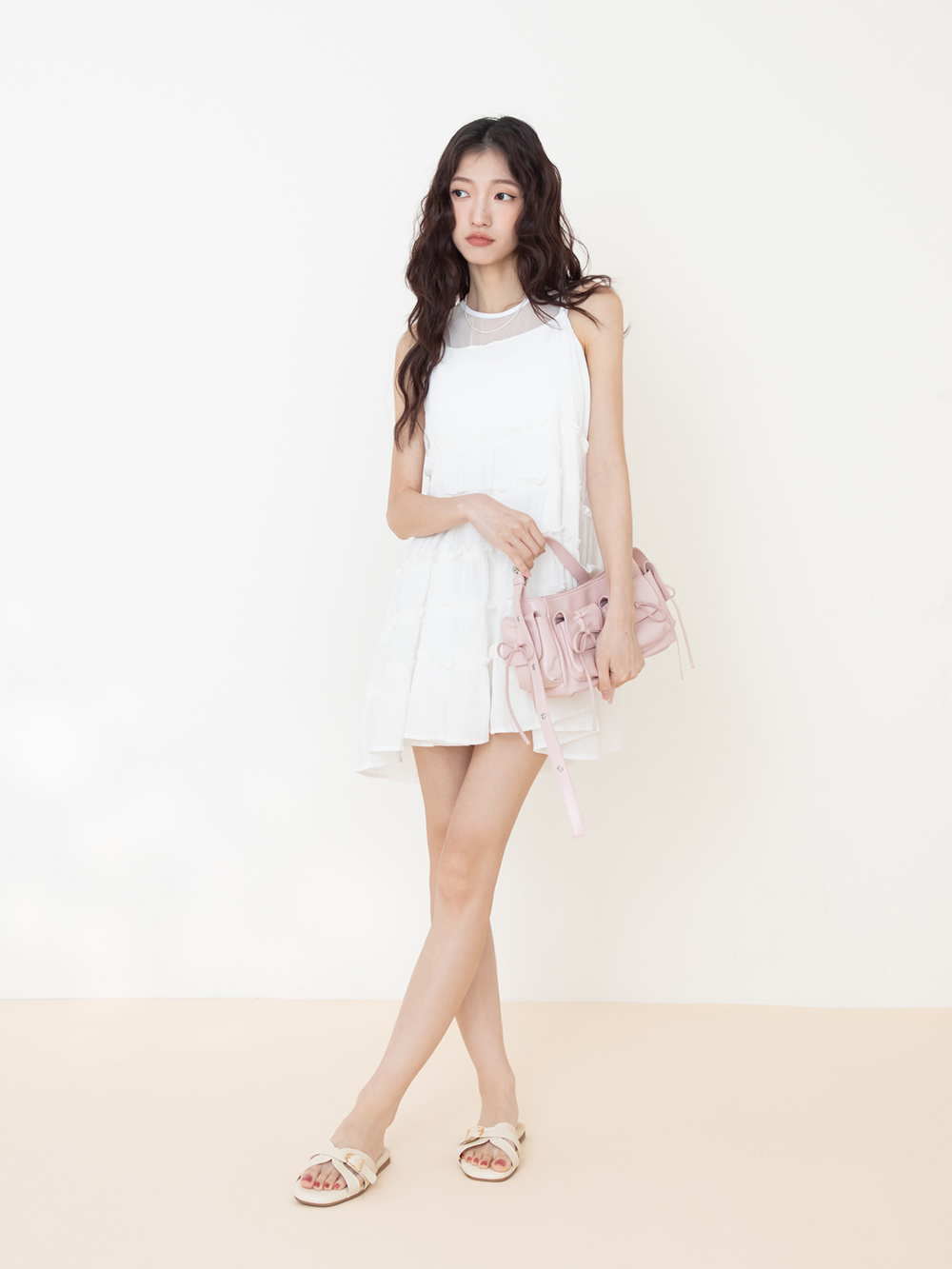 陽光海岸D型釦環平底拖鞋 白