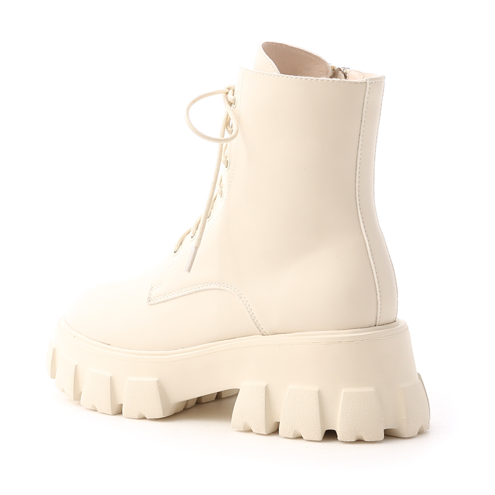 Lace-up Chunky Boots Vanilla