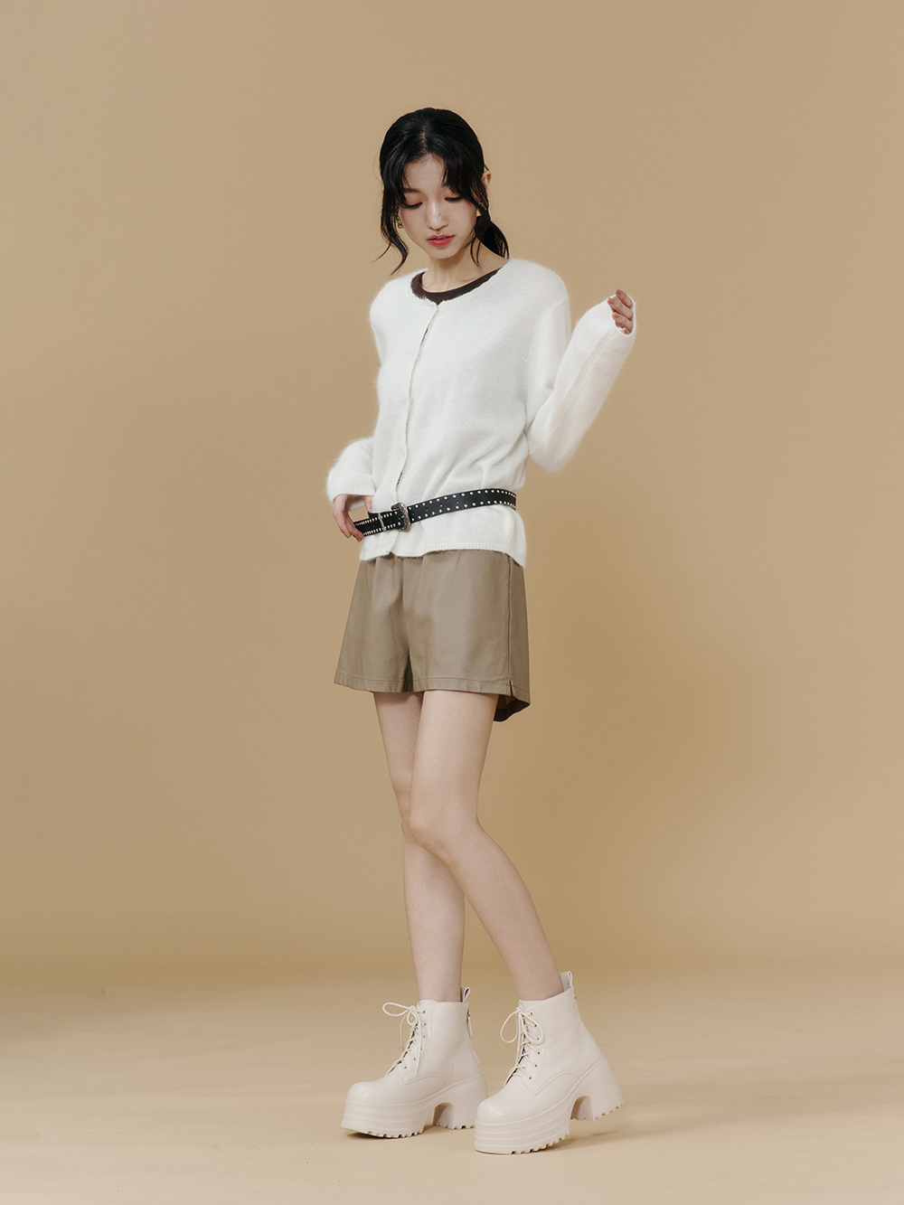 舞力全開增高加厚底綁帶短靴 米白色