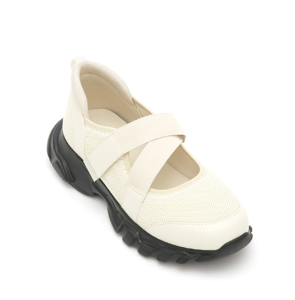 Cross-Strap Functional Ballet Flats Beige