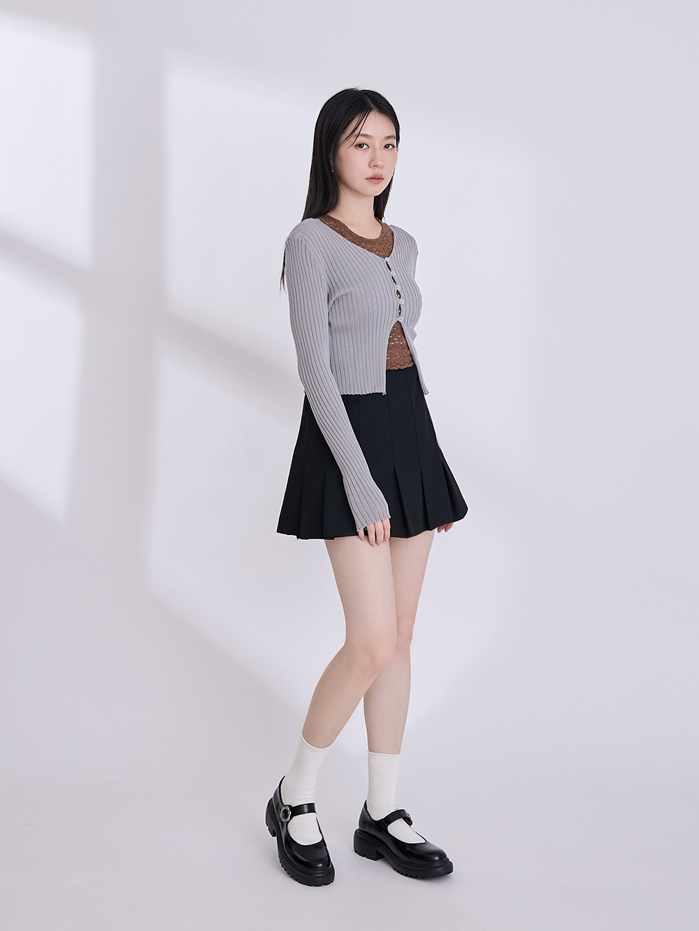 【機能鞋墊】少女風小花釦輕量底瑪莉珍鞋 黑色