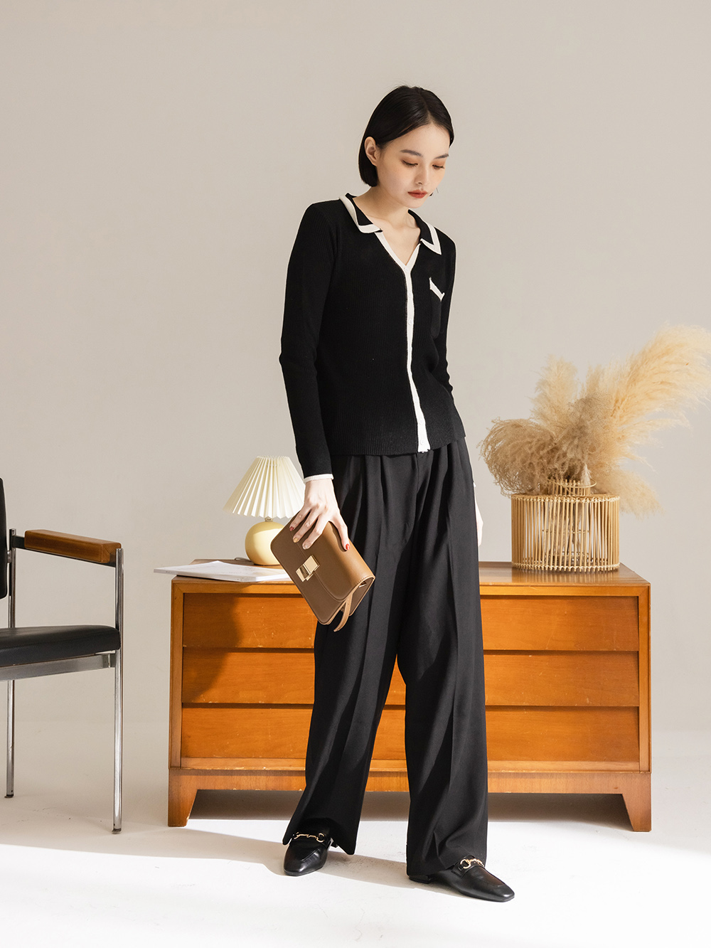 優質品味.馬銜釦方頭低跟穆勒鞋 時尚黑