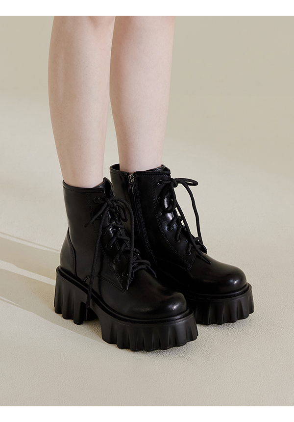 Zig-Zag Chunky Platform Lace-Up Boots Black