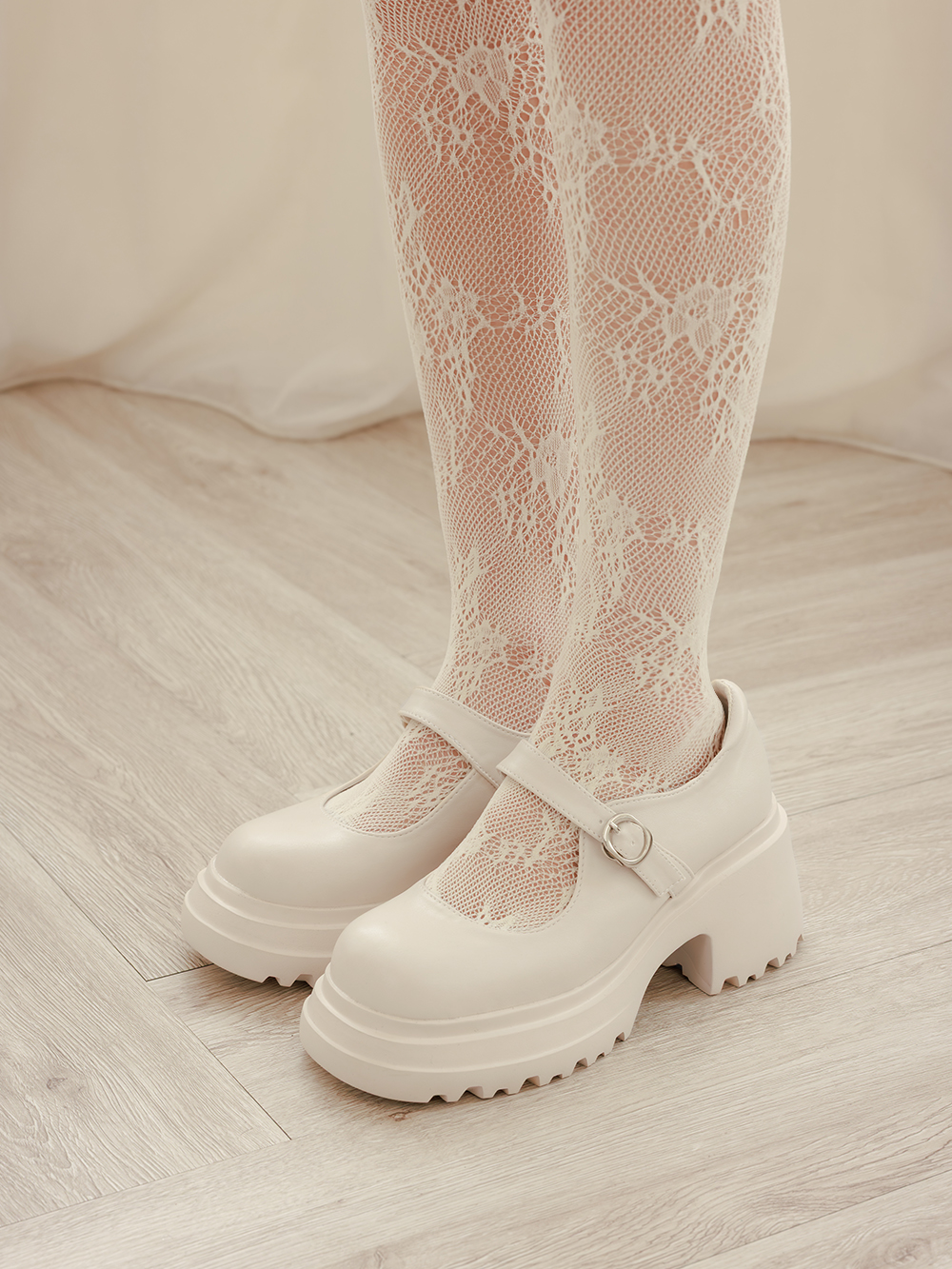 氧氣美女增高加厚底瑪莉珍鞋 米白