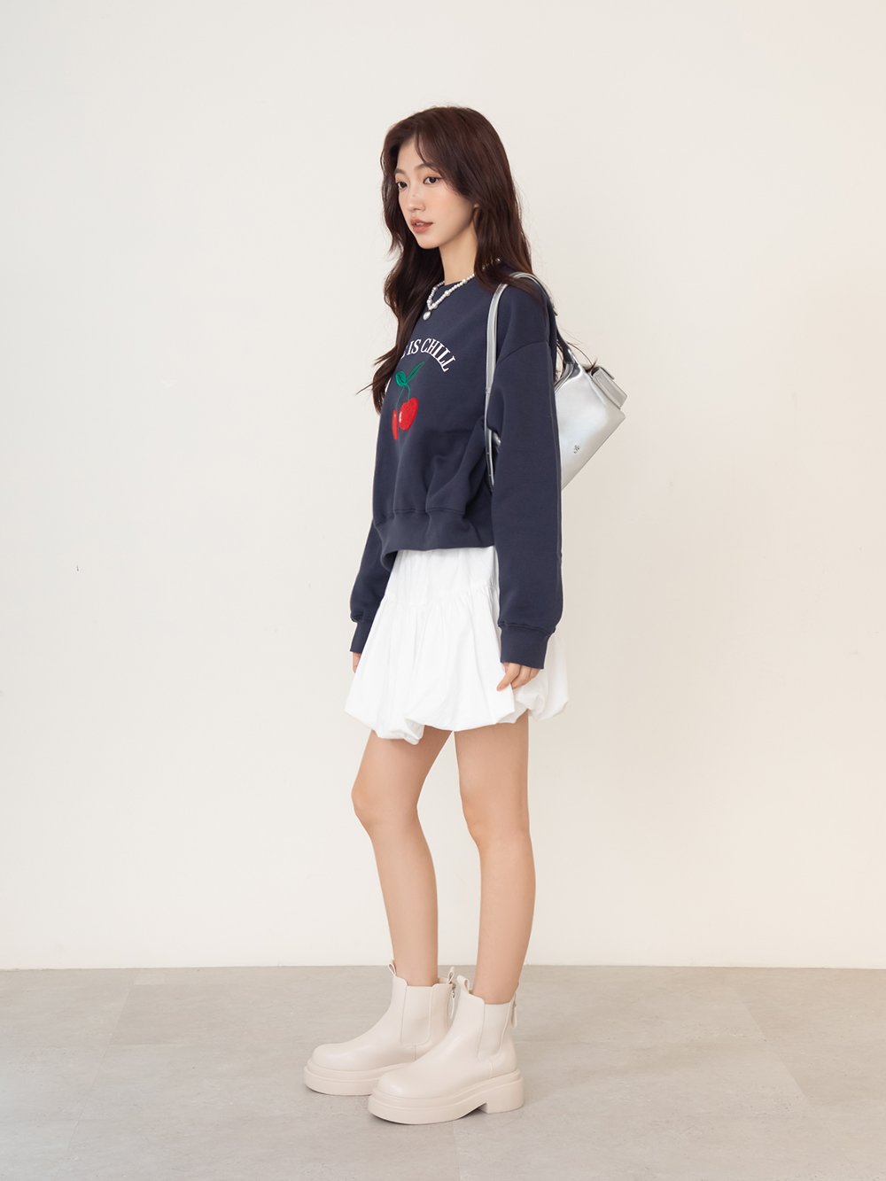 出道預告輕量切爾西短靴 米白色