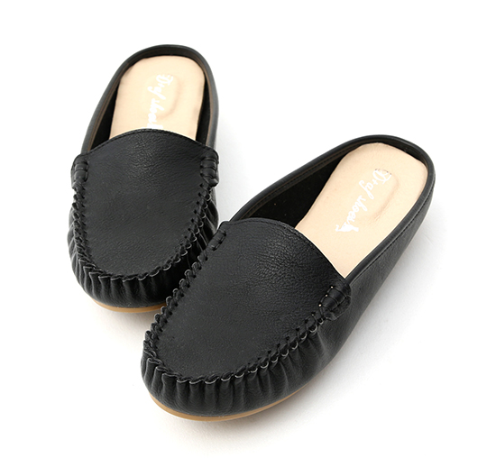 MIT Moccasin Mules Black