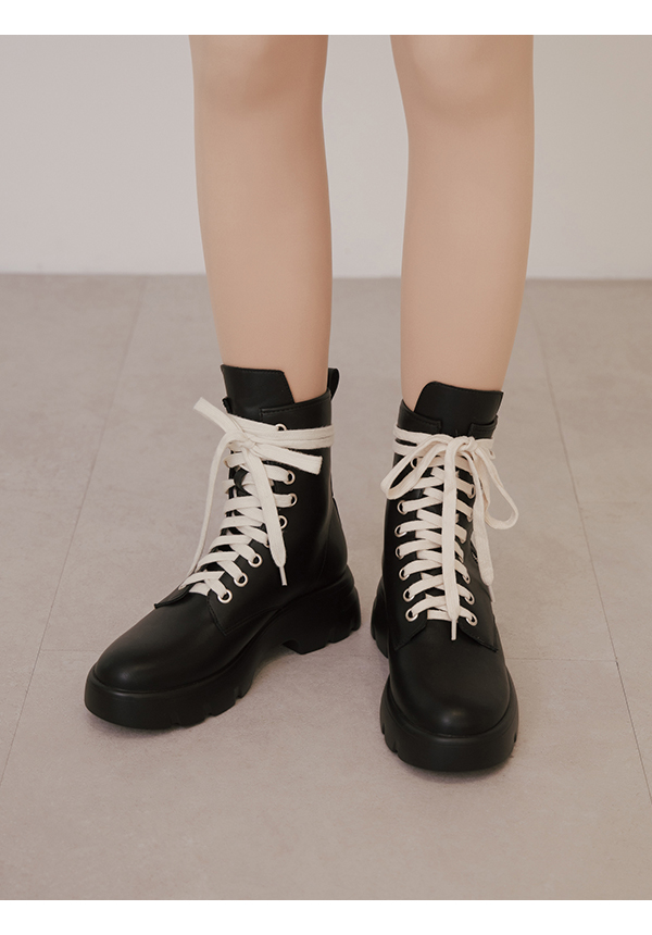 Lightweight Sole Colorblock Combat Ankle Boots Black