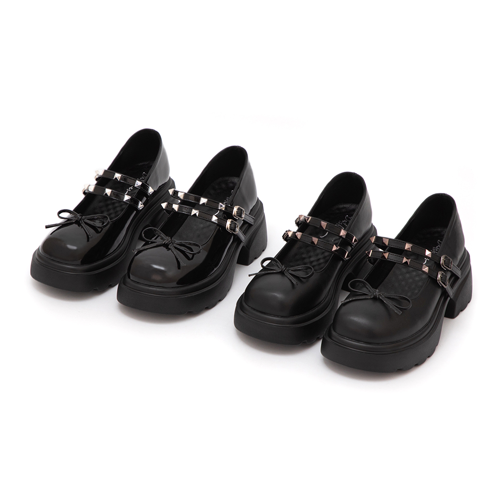 暗黑甜心鉚釘厚底瑪莉珍鞋 黑色
