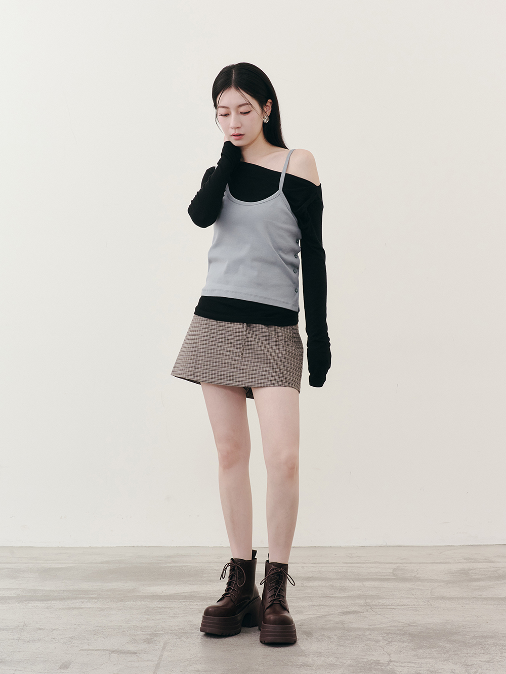 舞力全開增高加厚底綁帶短靴 咖啡色