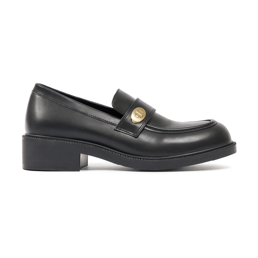 Gold Buckle Round-Toe Loafers Black