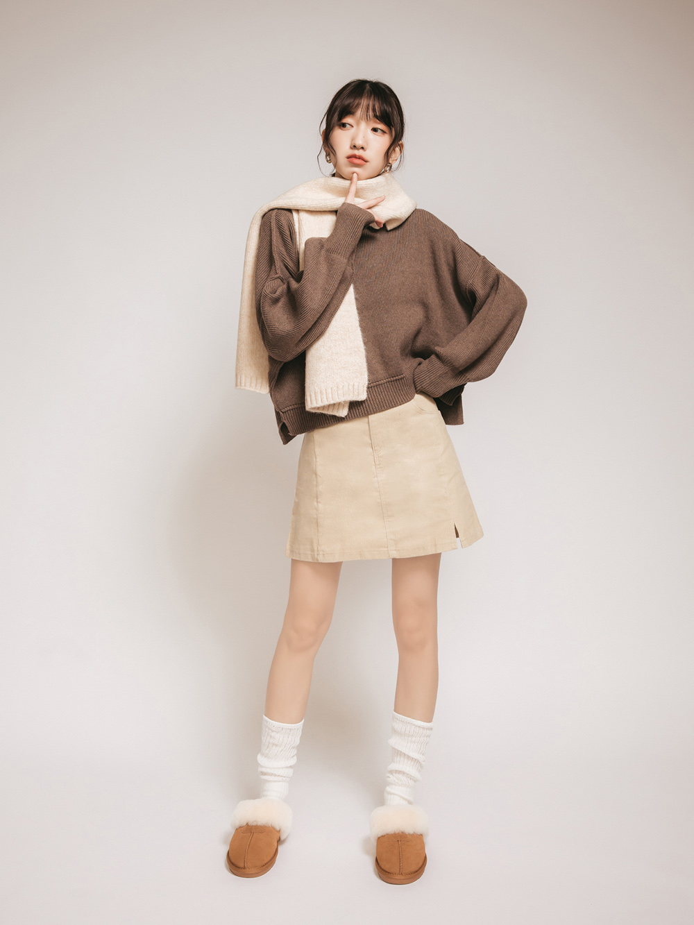 俏皮雪寶．真皮羊毛雪靴拖鞋 駝色