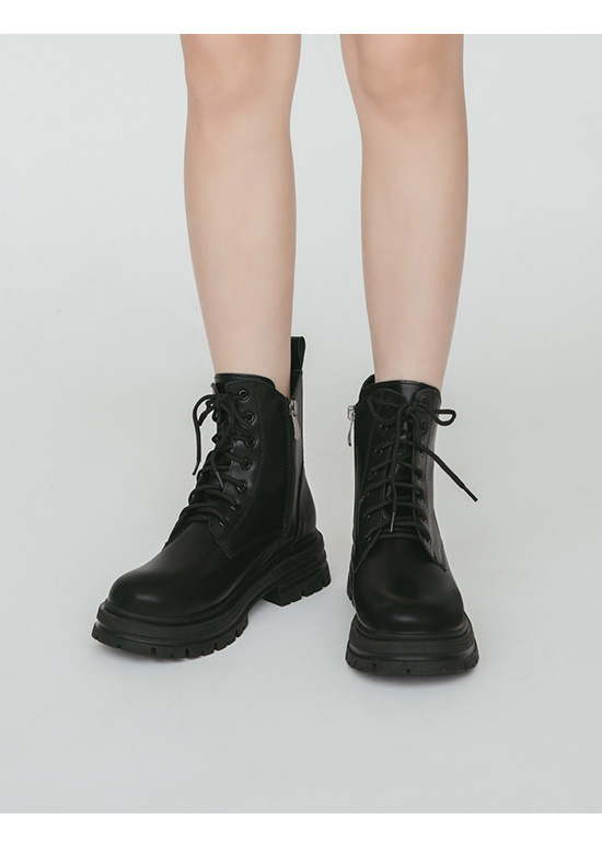 Side Cut Lace-Up Martin Boots Black