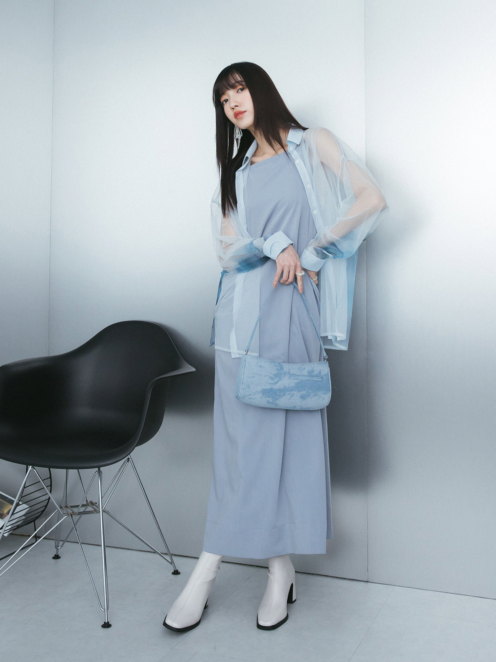 誰穿誰好看．素面方頭高跟瘦瘦靴 香草米