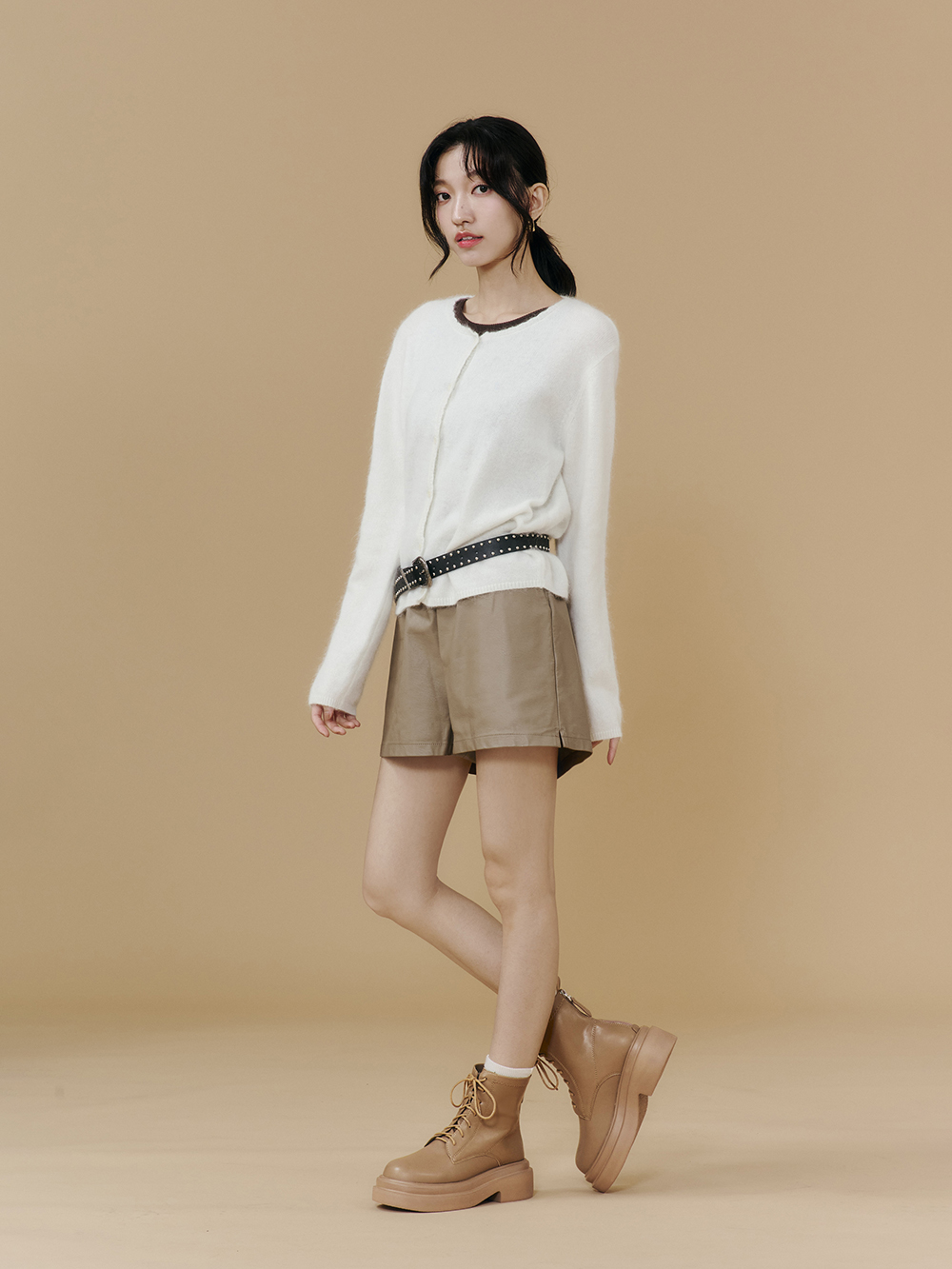 偶像學園輕量厚底綁帶短靴 杏色