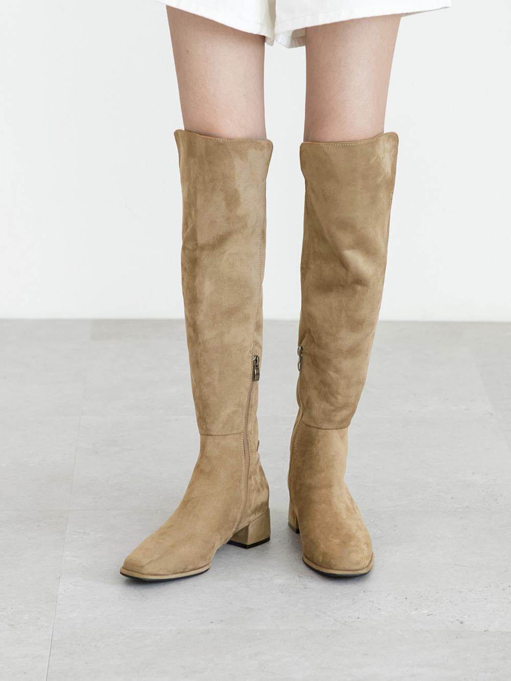 百變主題顯瘦拼接膝上長靴 卡其色