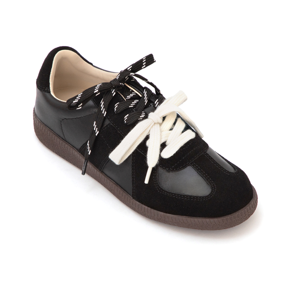 復古色調雙色鞋帶真皮德訓鞋 黑色