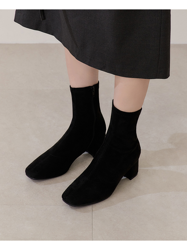 Square Toe Sock Boots Textured black