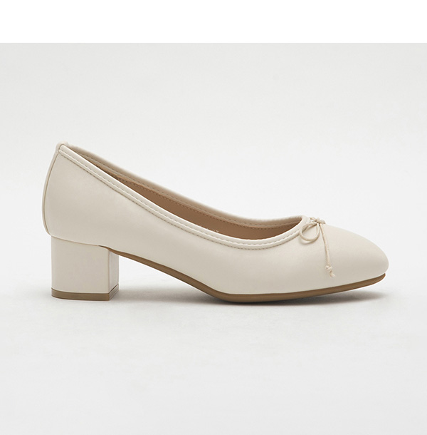 4D Cushioned Mid-Heel Ballets Shoes Beige