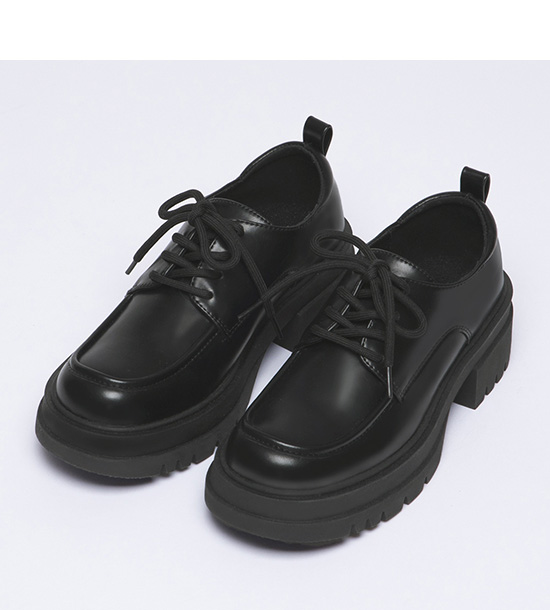 Chunky Sole Lace-up Derby Shoes Black