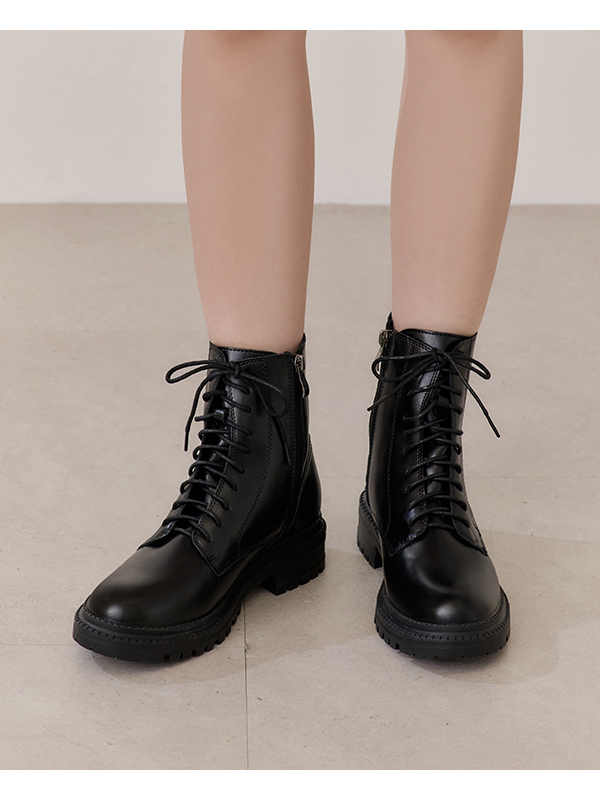 Thick Sole Lace-Up Martin Boots Black