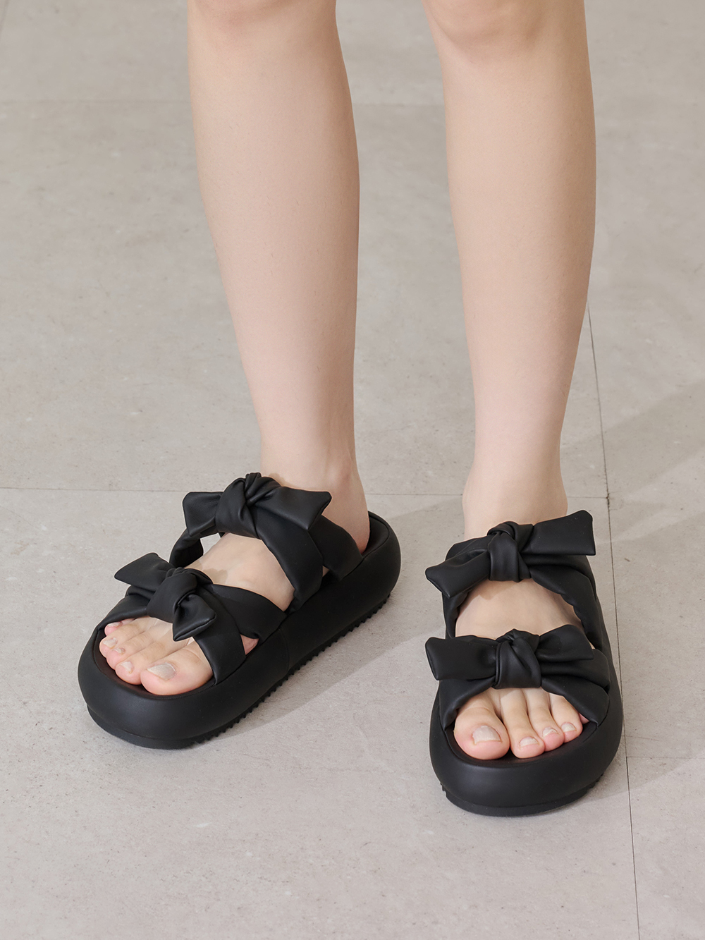 可愛雙蝴蝶結胖胖底氣墊拖鞋 黑
