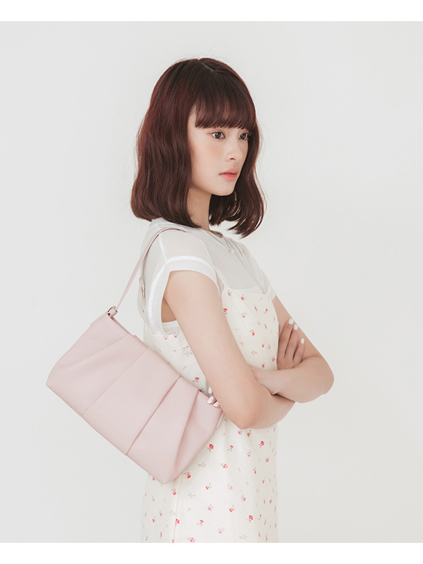 Cloud Ruched Shoulder Bag 粉