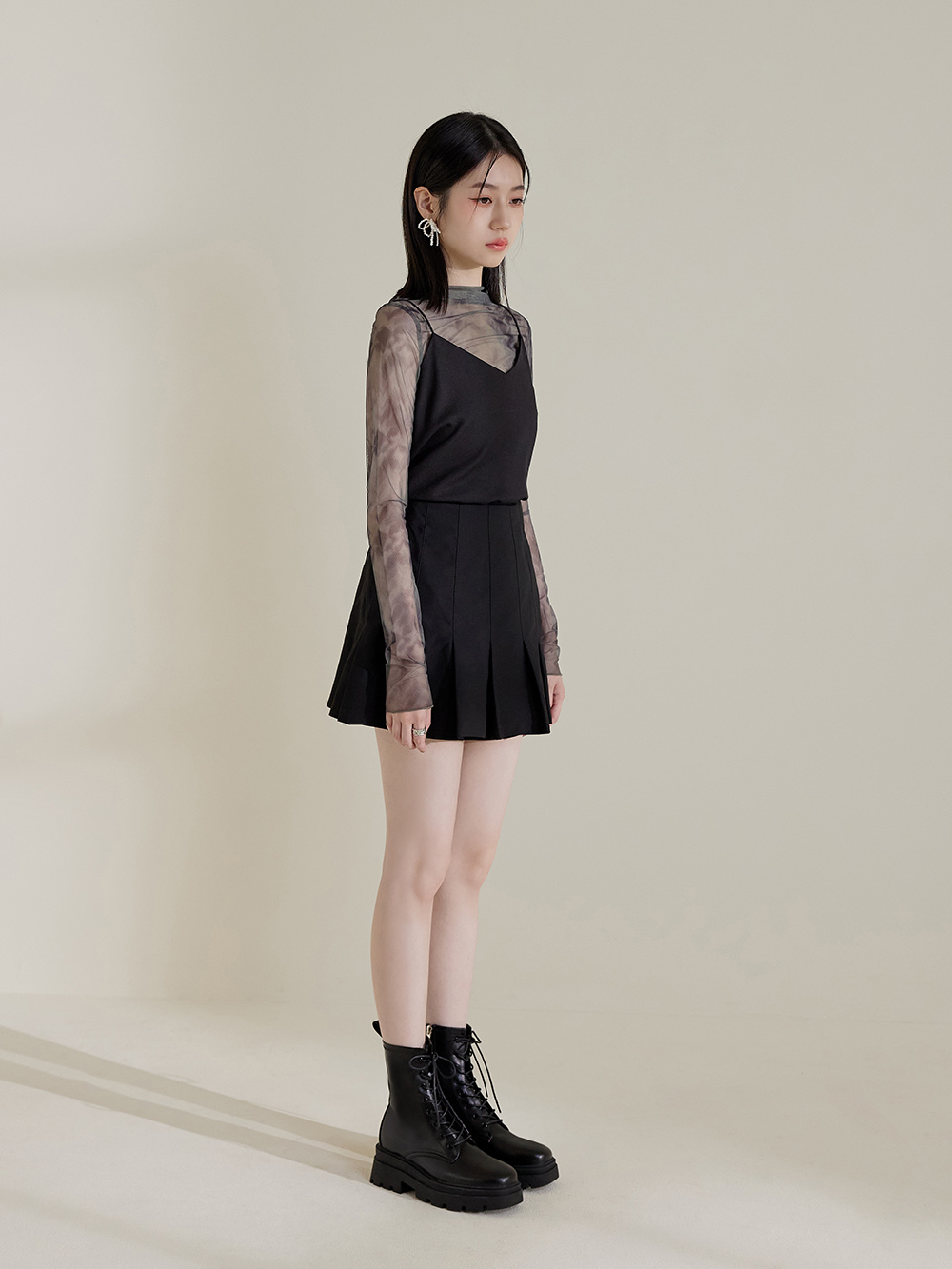 酷甜小妞.方糖鬆糕厚底綁帶短靴 時尚黑