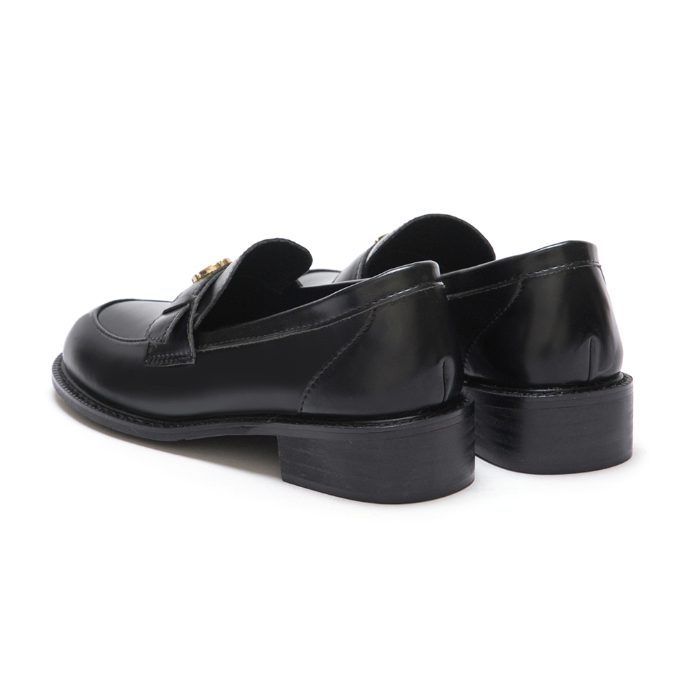 優雅少女．山茶花金飾低跟樂福鞋 時尚黑