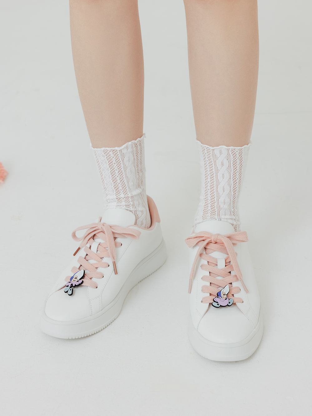 【Disney】牡蠣寶寶雙色鞋帶小白鞋 草莓粉