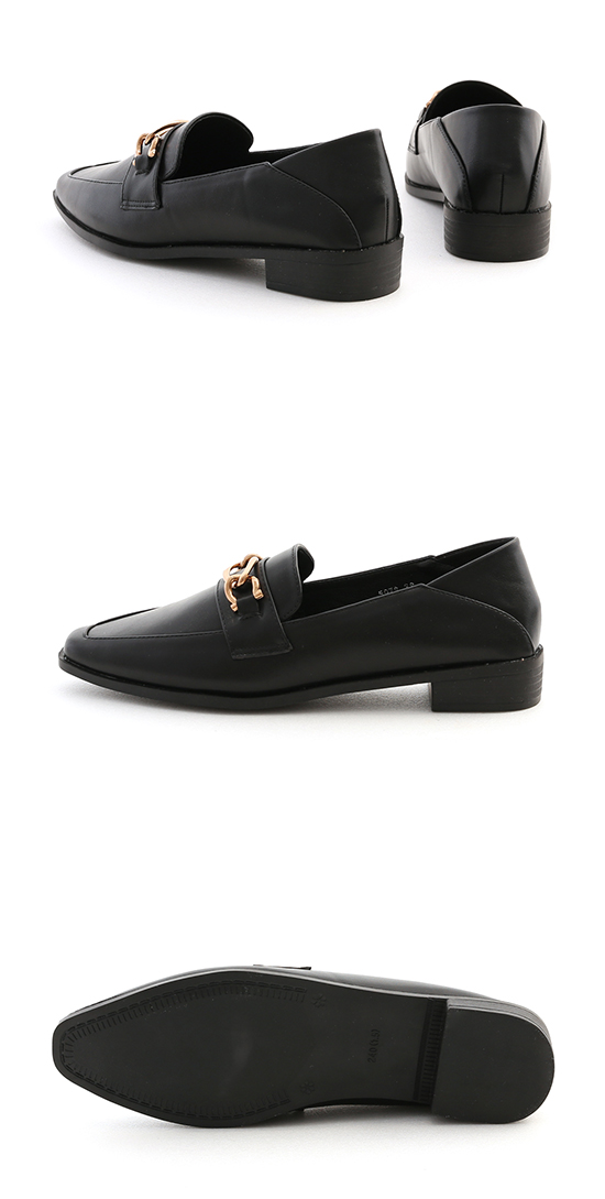 摩登復古．金屬環釦微尖頭樂福鞋 時尚黑