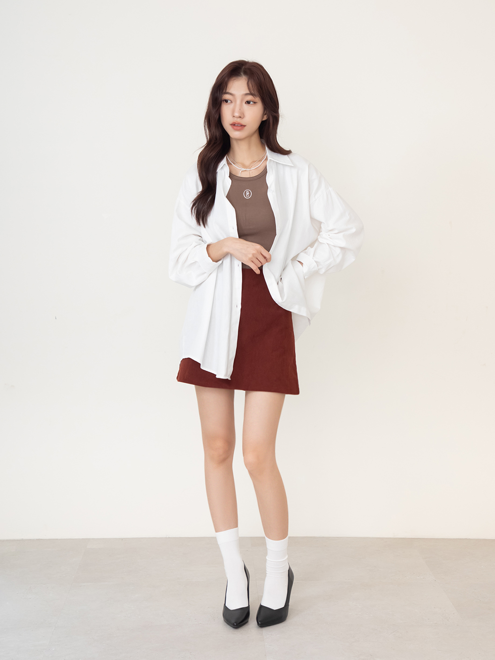 俐落雅緻尖頭斜口高跟鞋 黑色