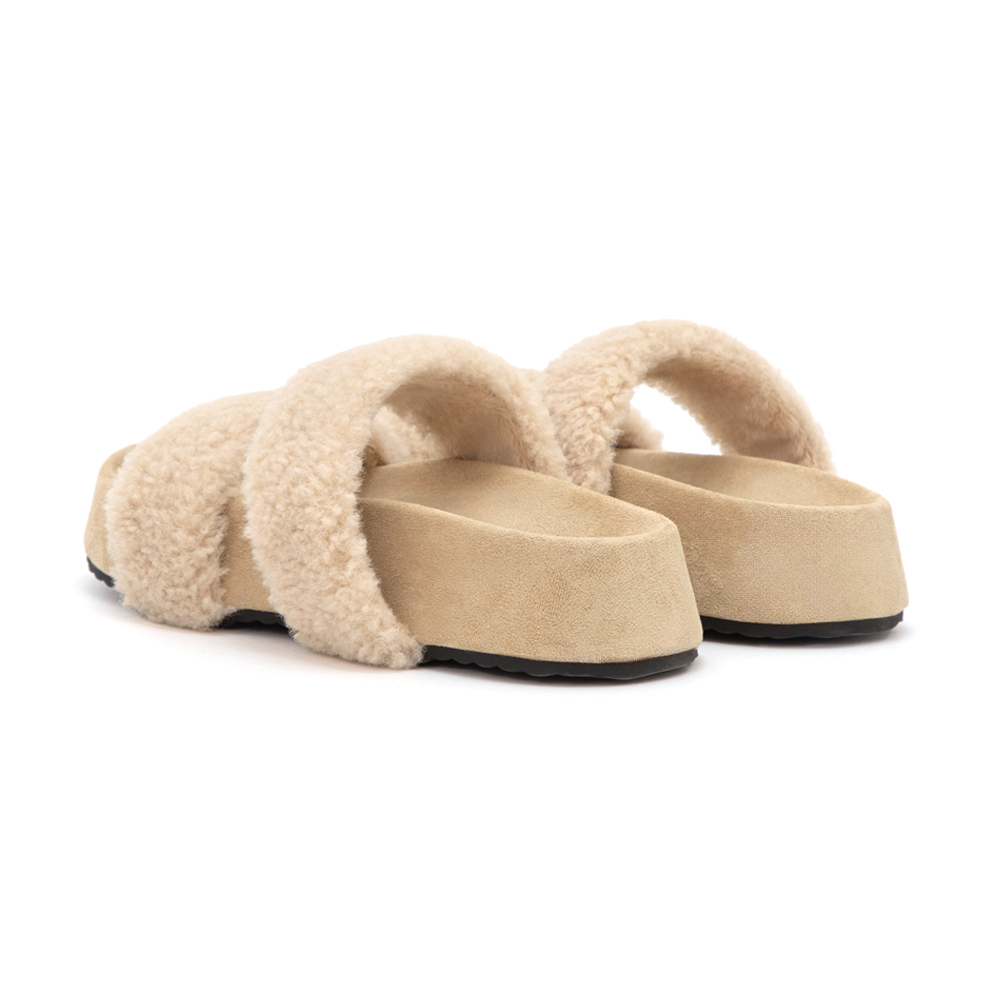 QQ小捲毛一字雙帶厚底拖鞋 杏色