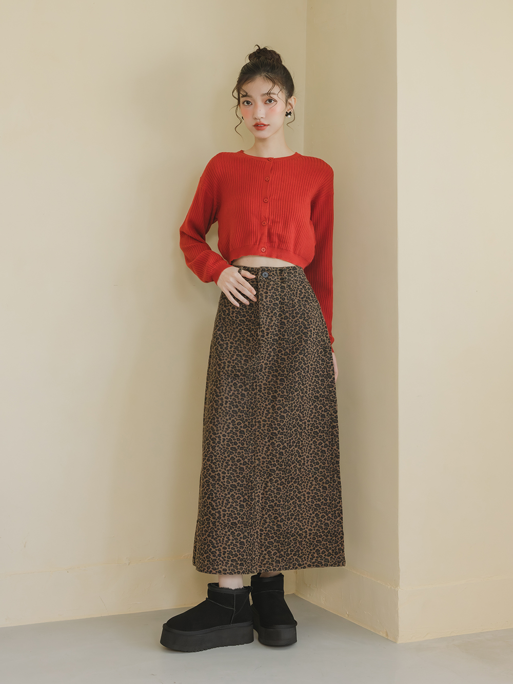 冬戀5cm增高底真皮短筒雪靴 時尚黑