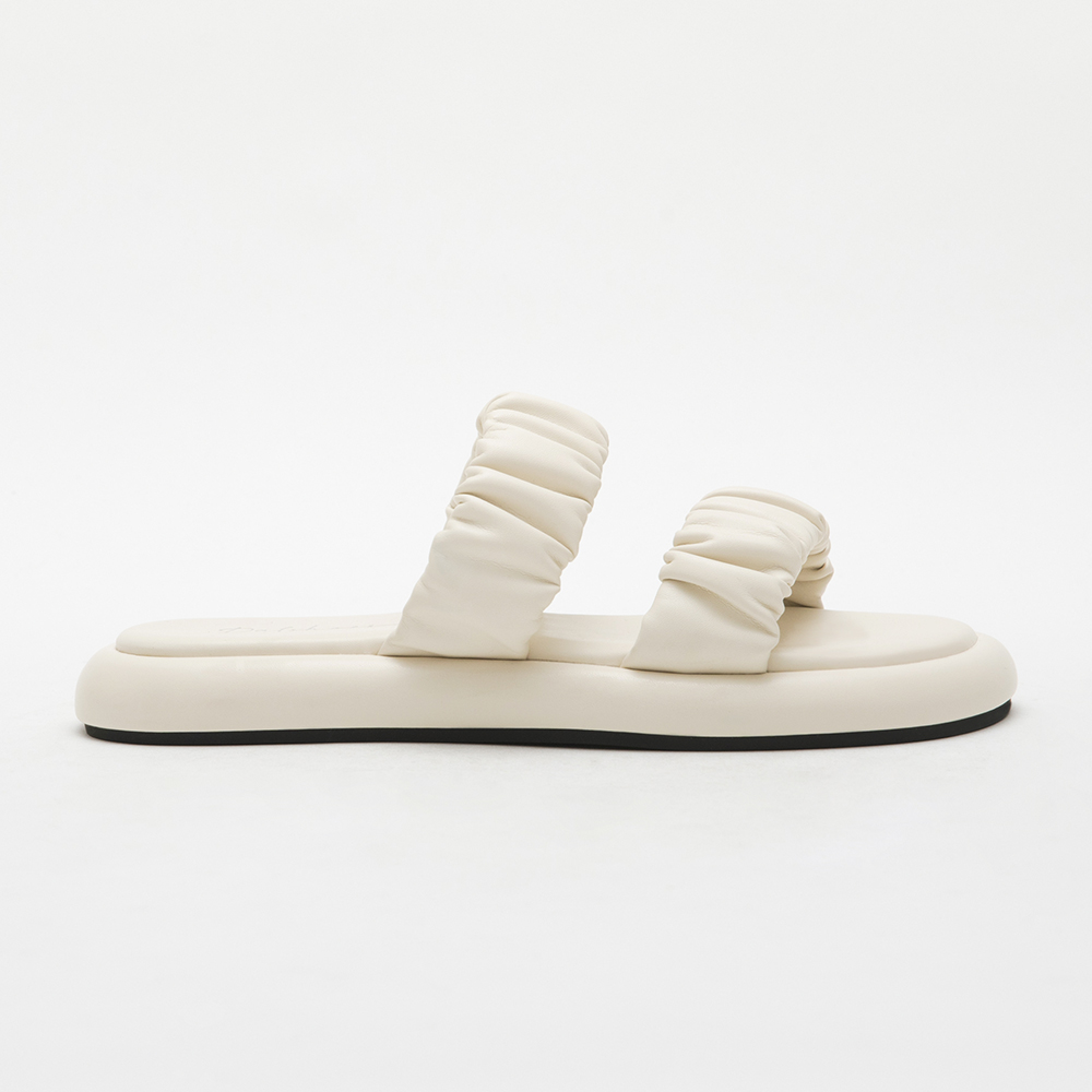 Dreamy Comfy Ruched Double Strap Sandals Vanilla