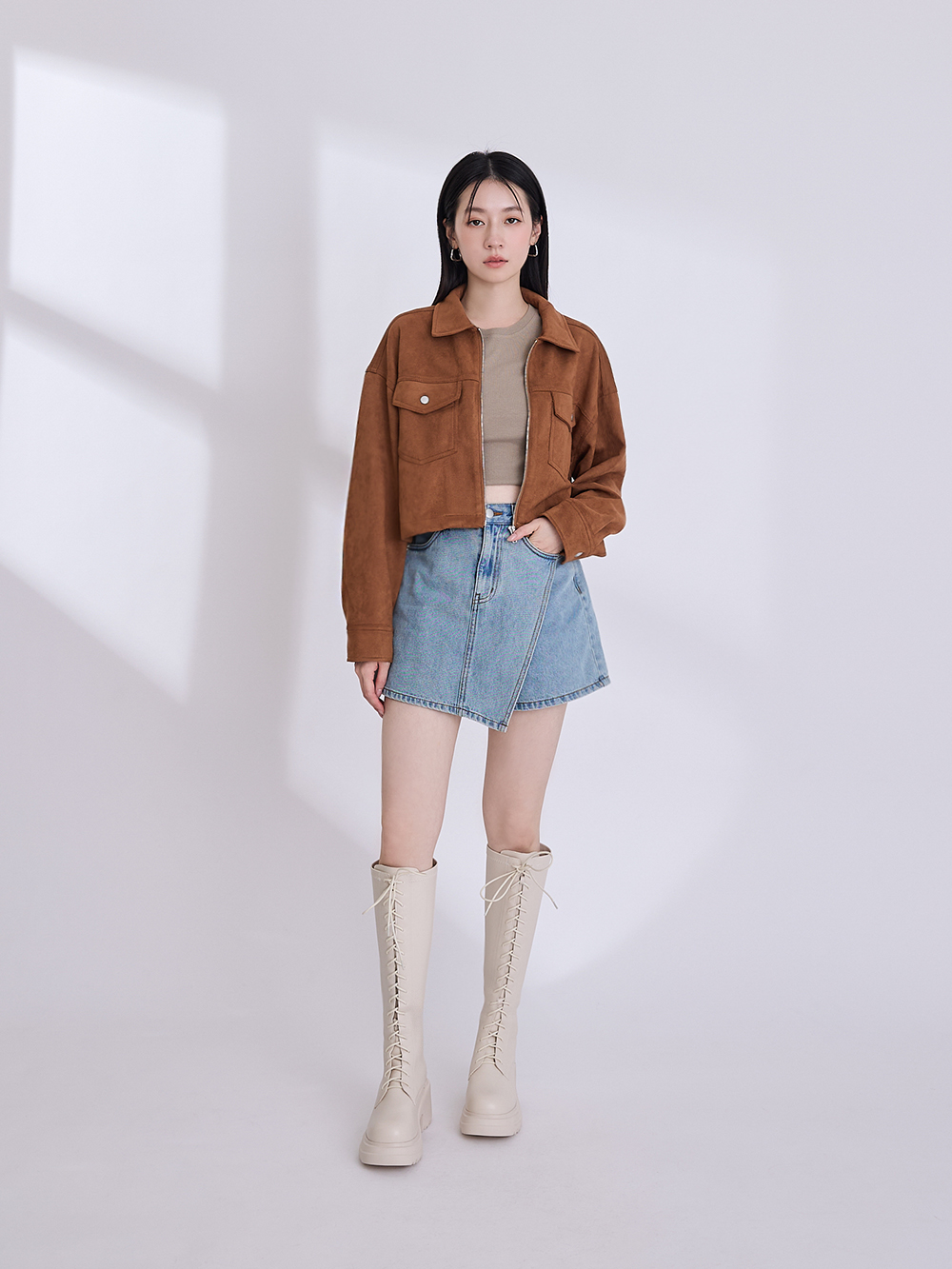 女團風輕量厚底綁帶長靴 米白色