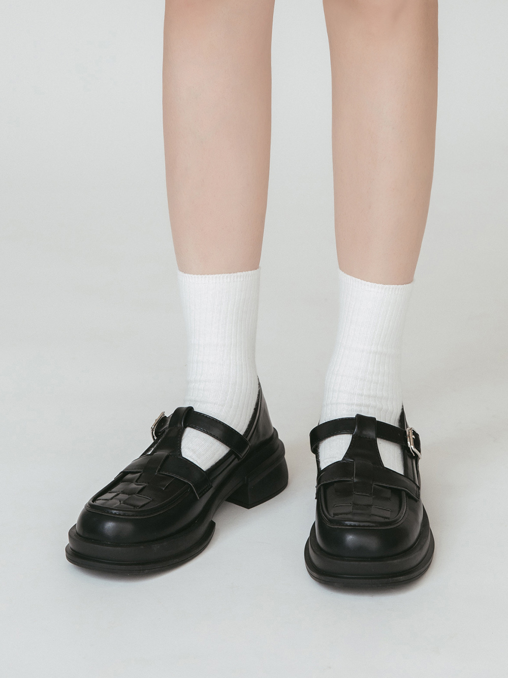 日系女孩．格子編織T字低跟瑪莉珍鞋 時尚黑