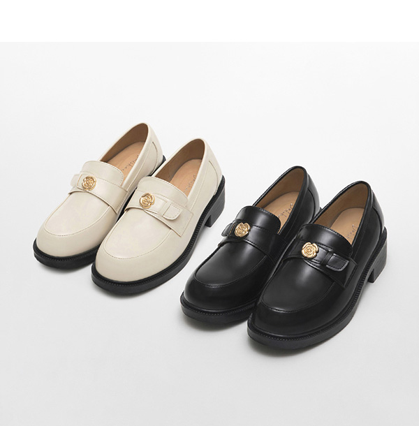 Camellia Embellished Round Toe Loafers Vanilla