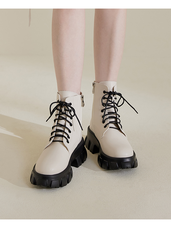 Lace-up Chunky Boots Vanilla