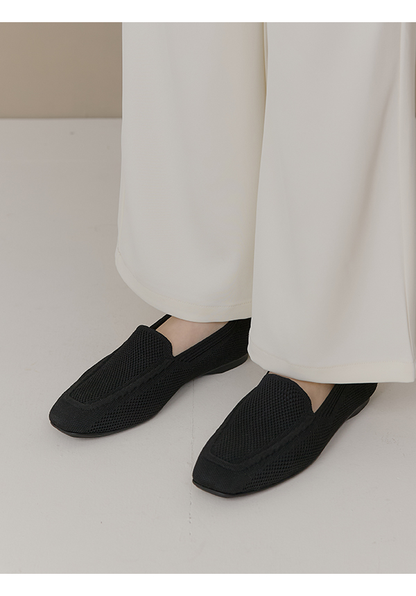 【3D零感雲織鞋】素面方頭樂福鞋 午夜黑