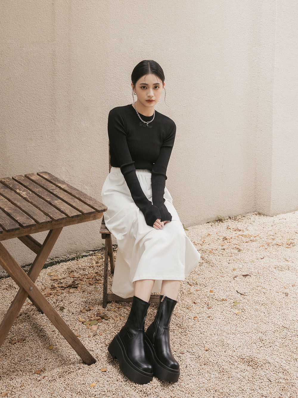 勁辣寶貝．Plus級加厚鬆糕底瘦瘦短靴 時尚黑