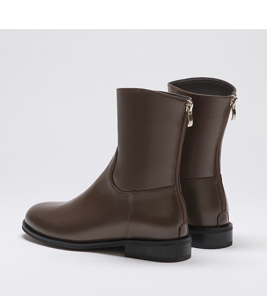 Plain Back Zipper Round Toe Boots Dark Brown